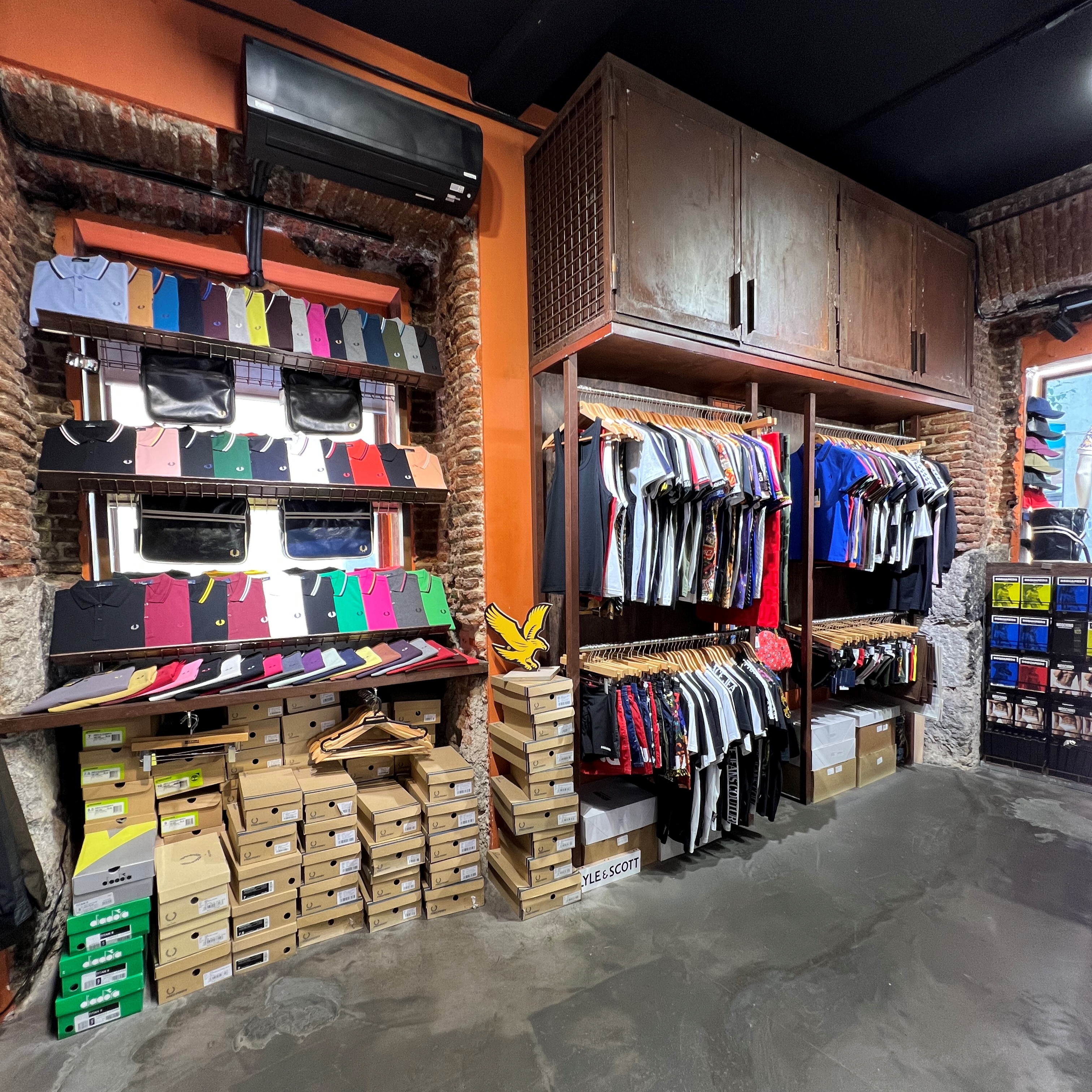 Deffort Store